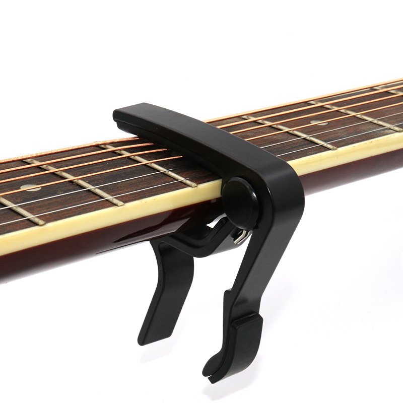 Metalen Gitaar Capo voor Akoes - Guitar Capo Clip recensie en prijs